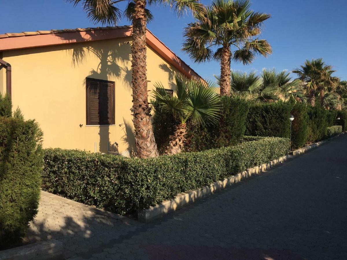 Residence Hydria Campofelice Di Roccella Eksteriør bilde
